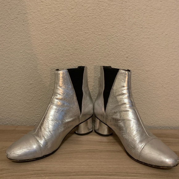 Rebecca Minkoff Fall 2016 silver boots - Picture 3 of 3